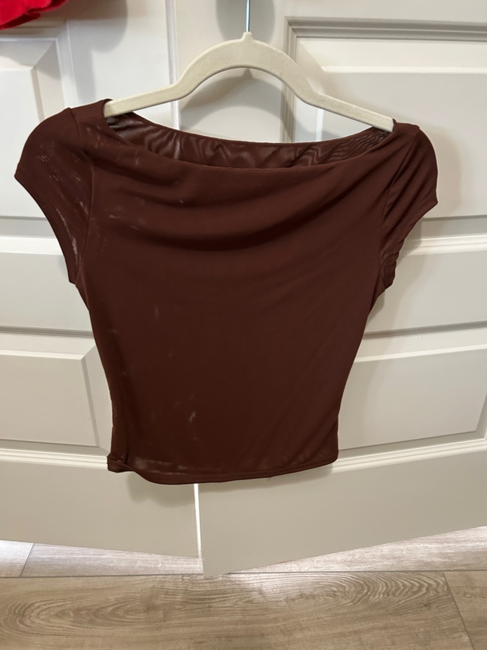 Women’s cropped mesh top